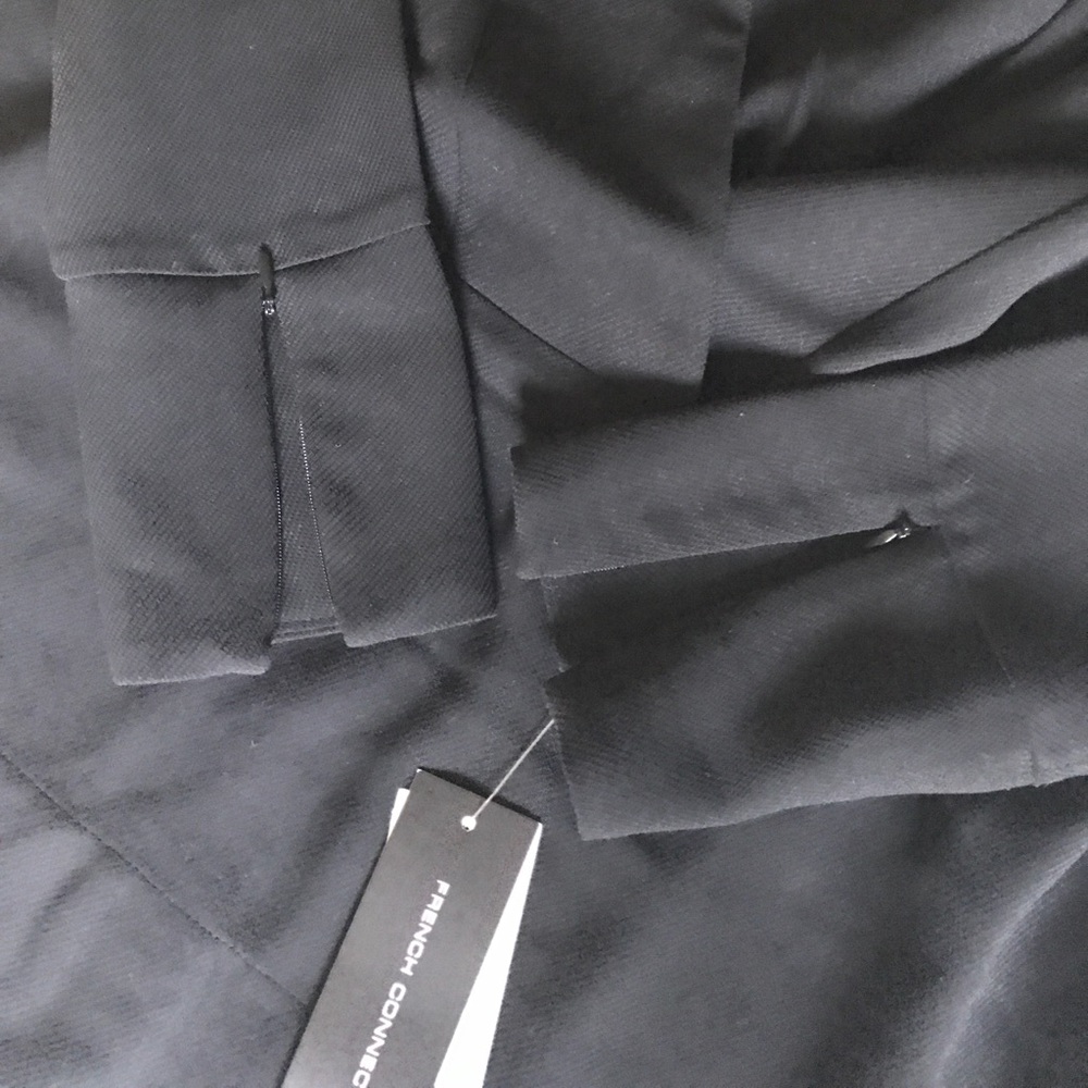 French Connection tunic: Color Black. Size 10 - Picture 5 of 5